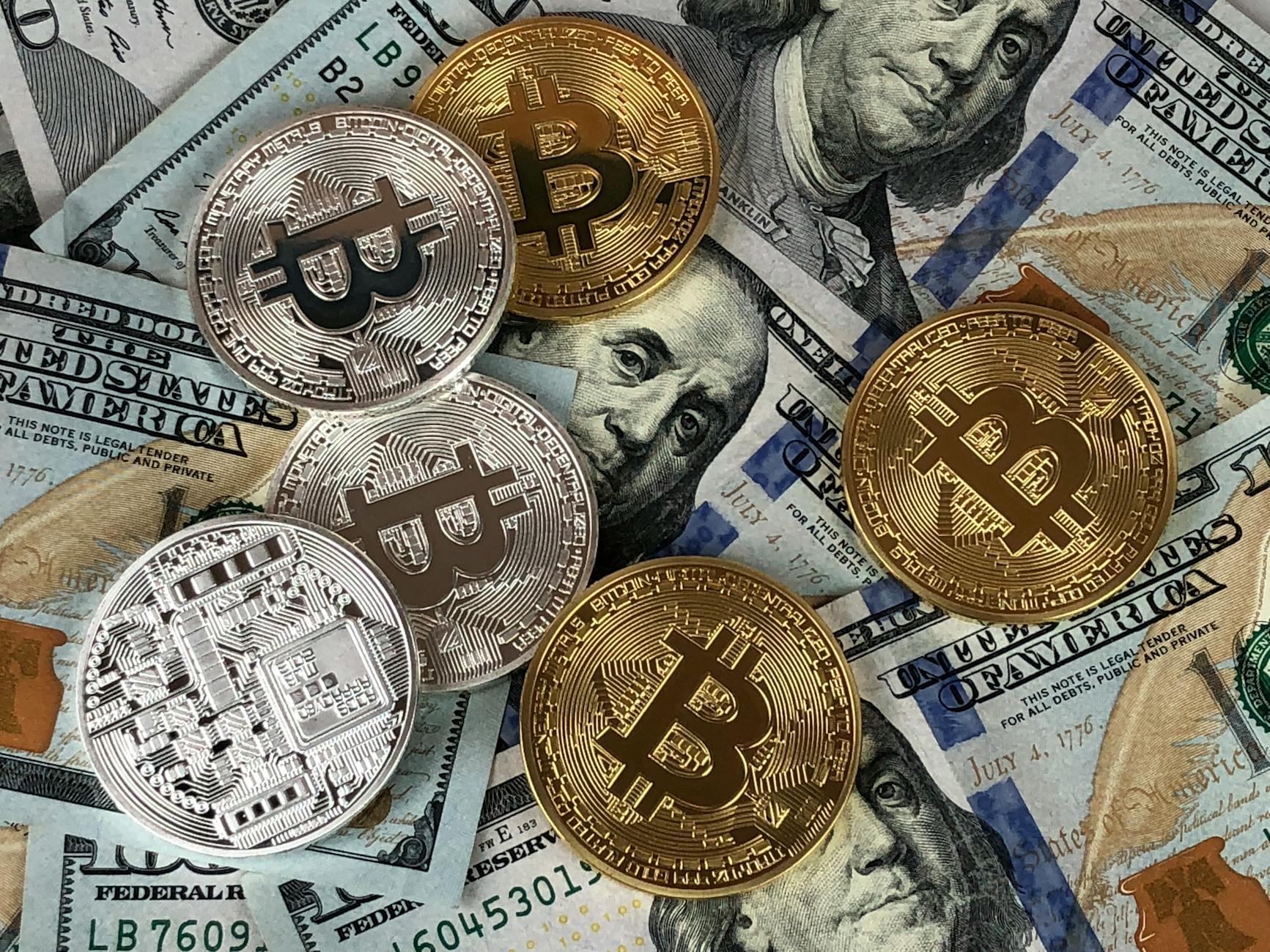 Navigating Smart Contracts: A Beginner's Blueprint for Blockchain Development
