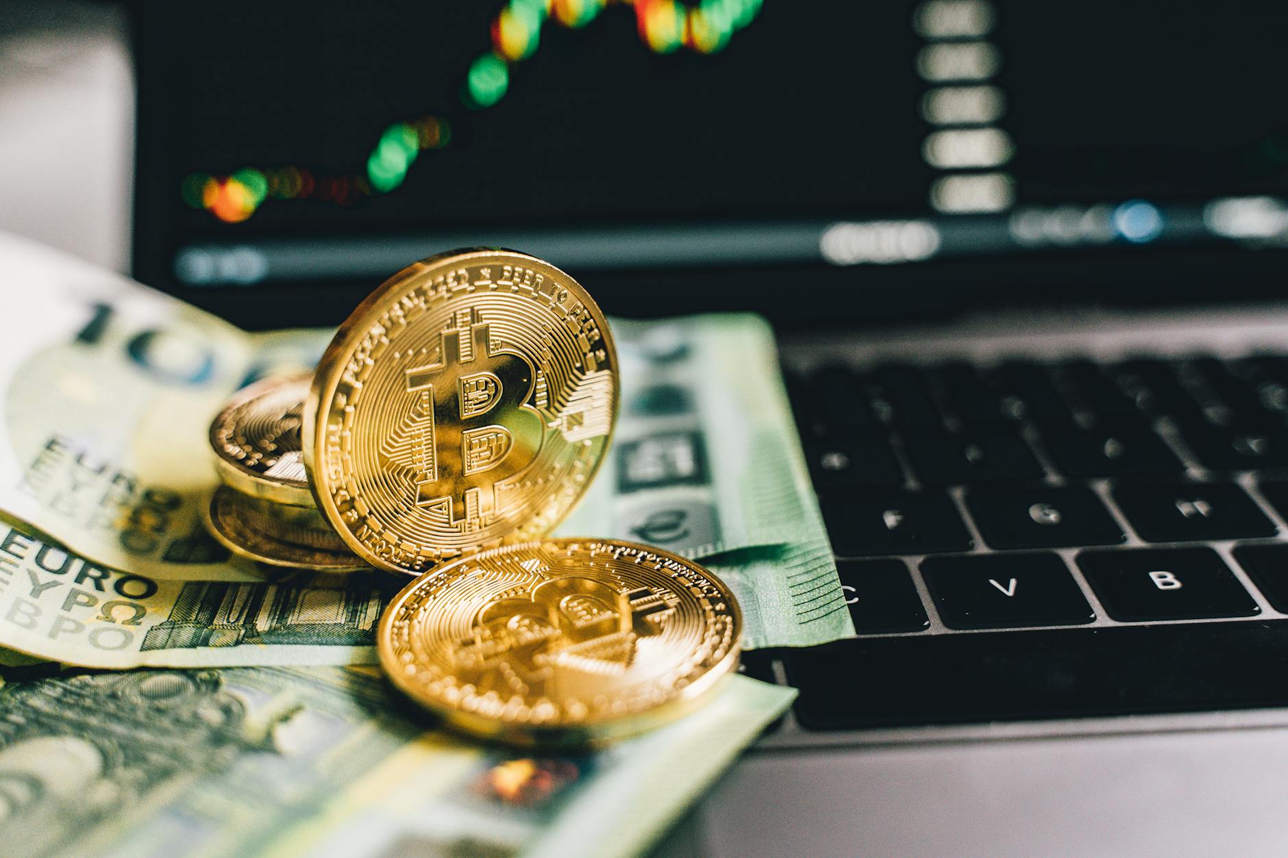 How to Build a Simple Smart Contract with Solidity