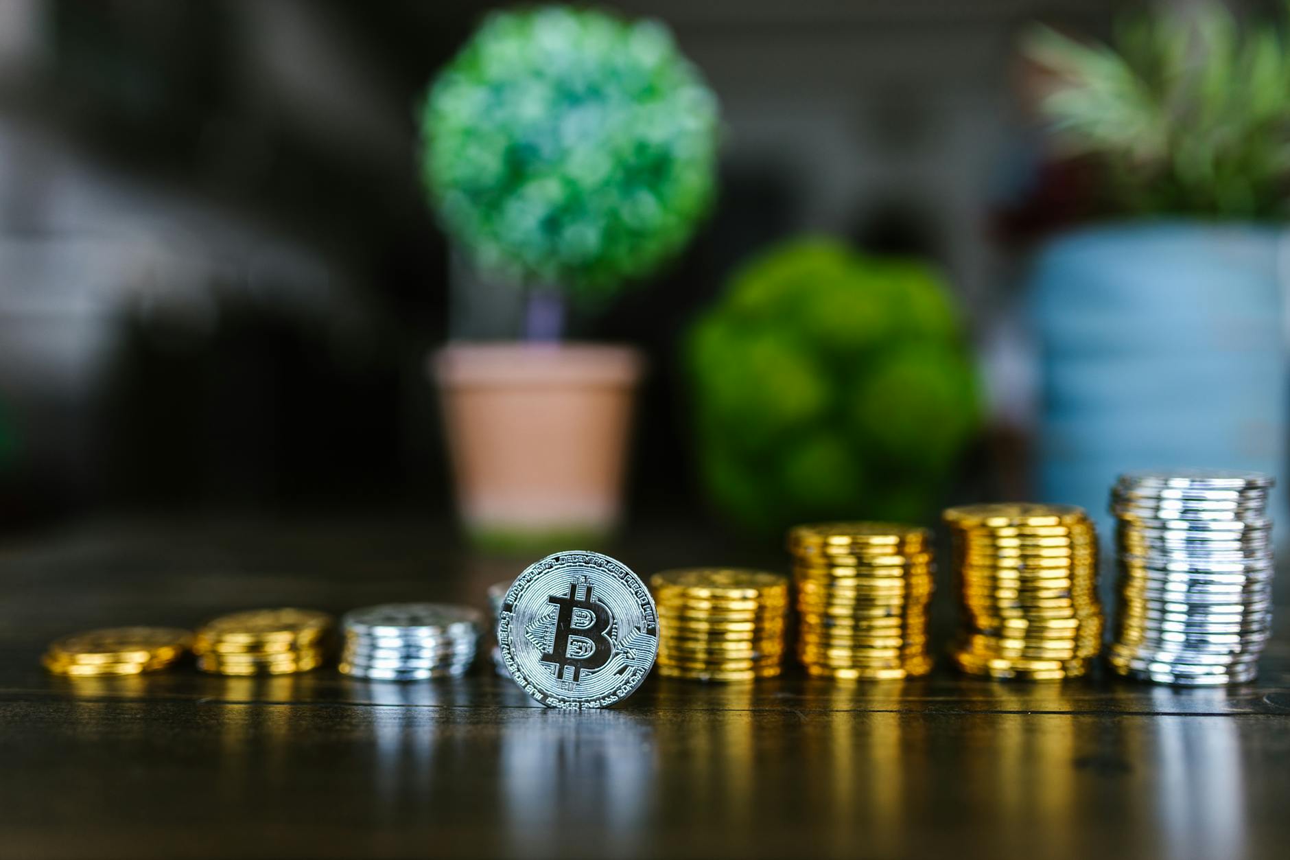 Unlocking Blockchain Interoperability: Bridging the Gap
