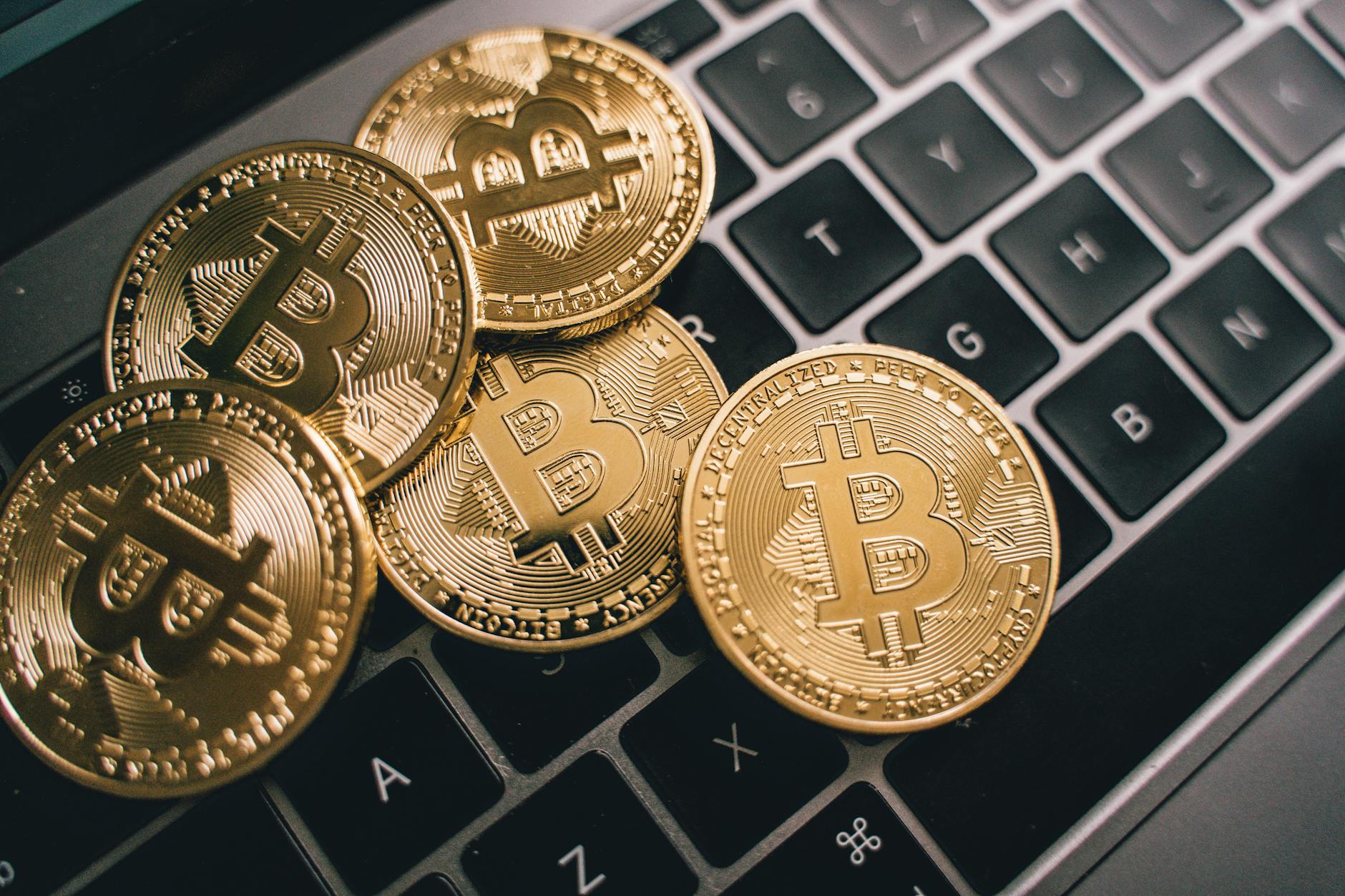 Exploring Smart Contracts: The Heart of Blockchain Innovation