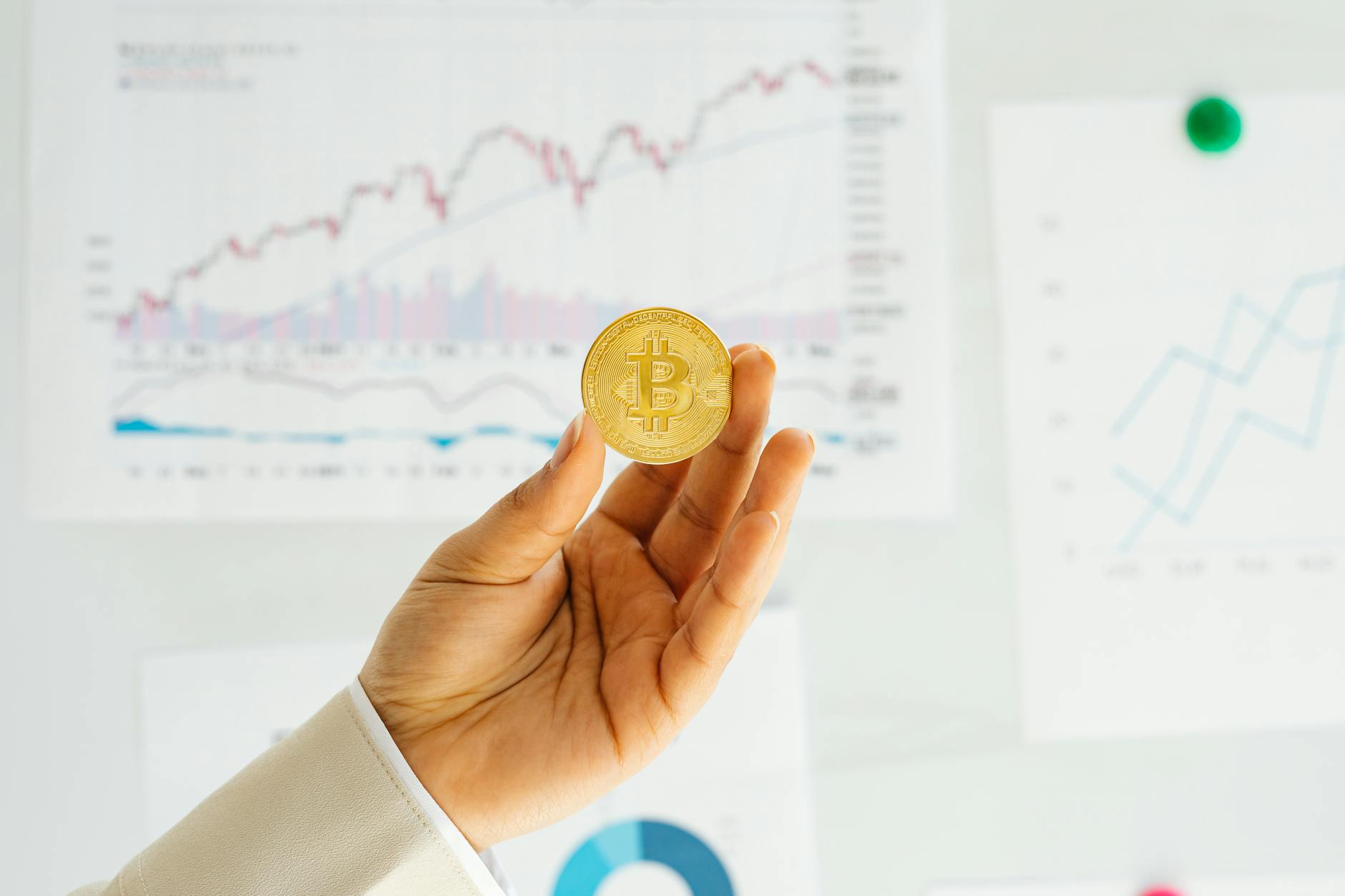 Building Smart Contracts: A Beginner’s Guide